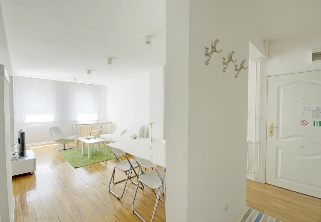 Miu Arena Apartment Βελιγράδι Δωμάτιο φωτογραφία