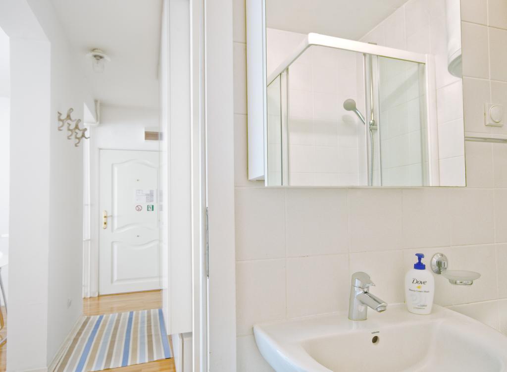 Miu Arena Apartment Βελιγράδι Δωμάτιο φωτογραφία