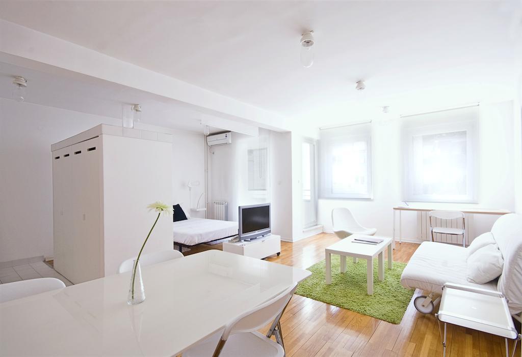 Miu Arena Apartment Βελιγράδι Δωμάτιο φωτογραφία